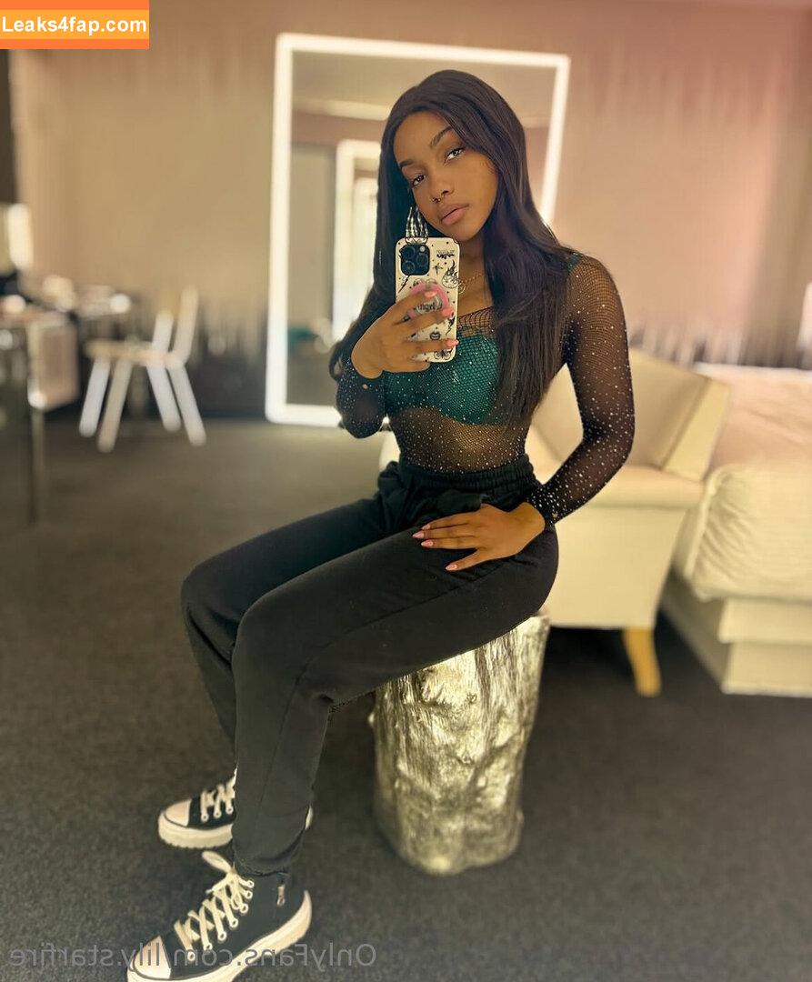 Lily Starfire / LilyStarfirex / lily.starfire / lilystarfire.tv leaked photo photo #0597