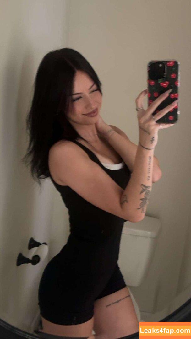 Lily Weber / itslily.w leaked photo photo #0348