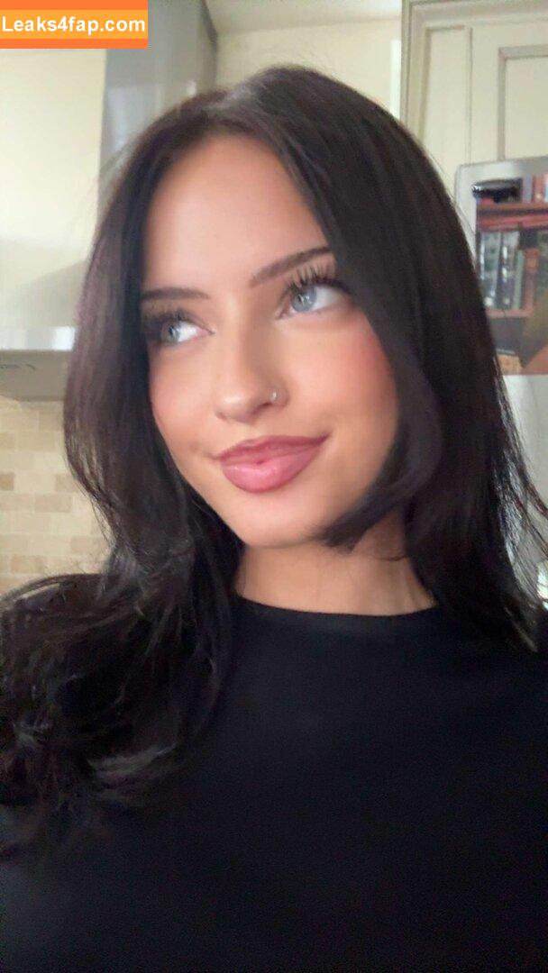 Lily Weber / itslily.w leaked photo photo #0351
