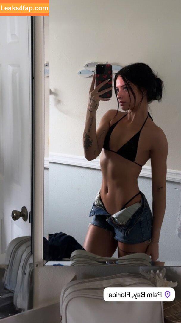 Lily Weber / itslily.w leaked photo photo #0359