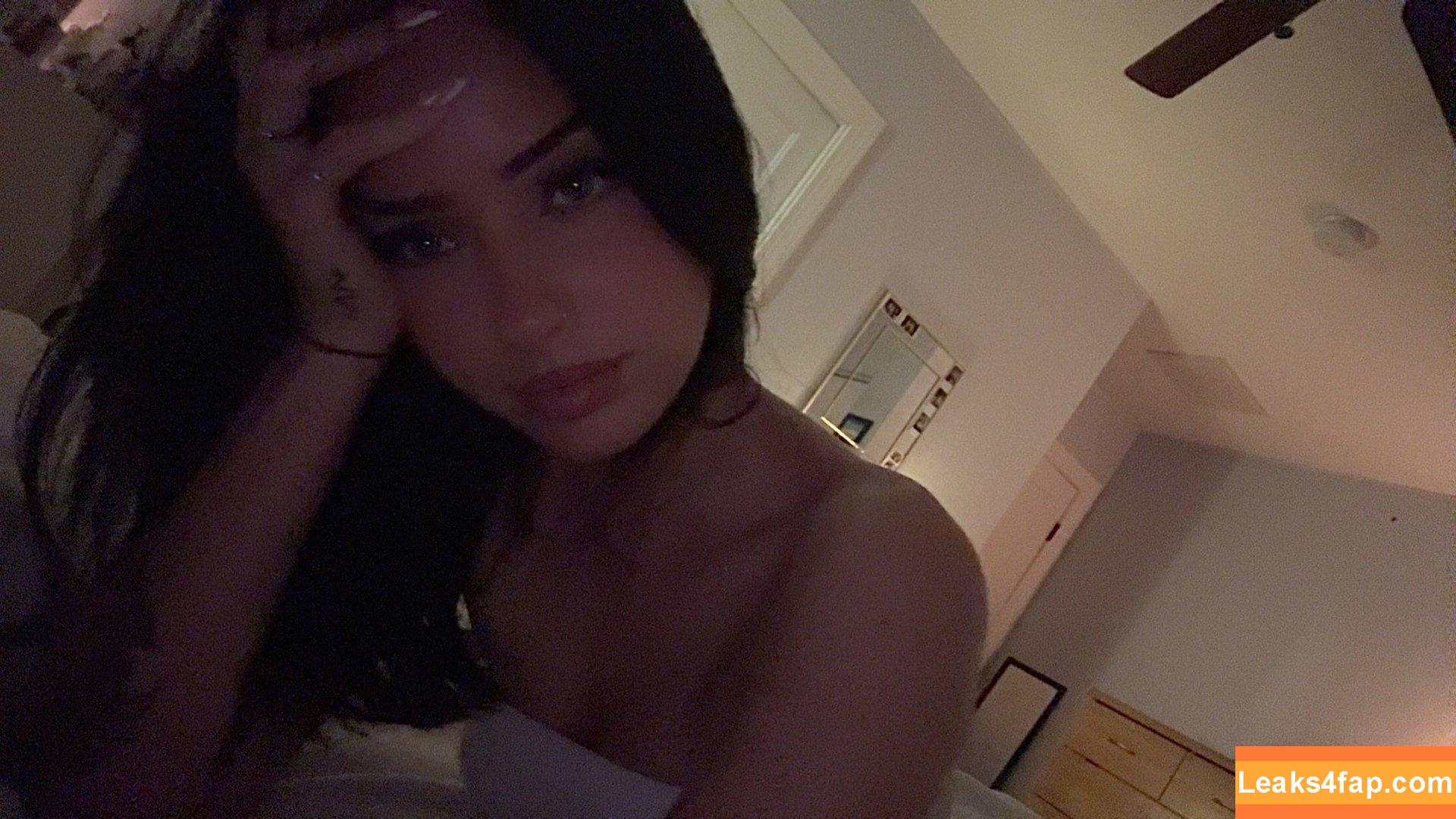 Lily Weber / itslily.w leaked photo photo #0363