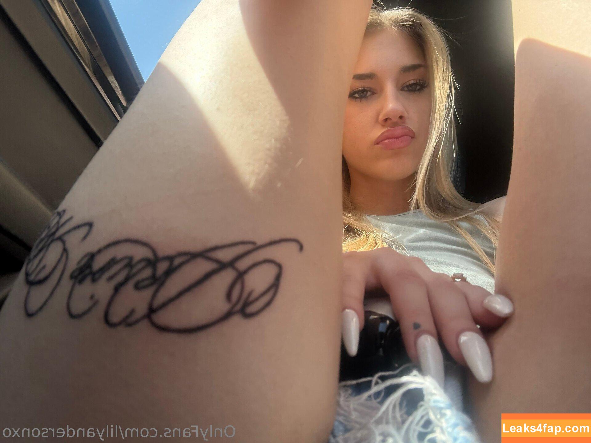 lilyandersonxo /  leaked photo photo #0043