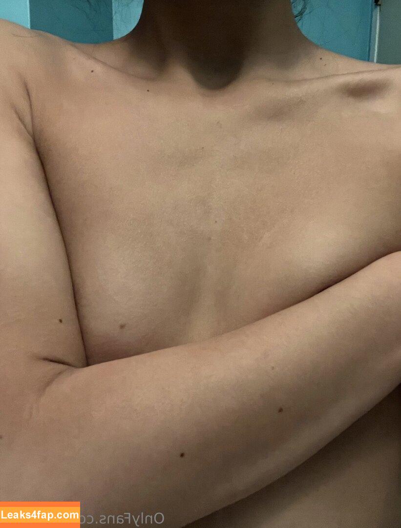 lilyaya3 / Hetza_res23 leaked photo photo #0018