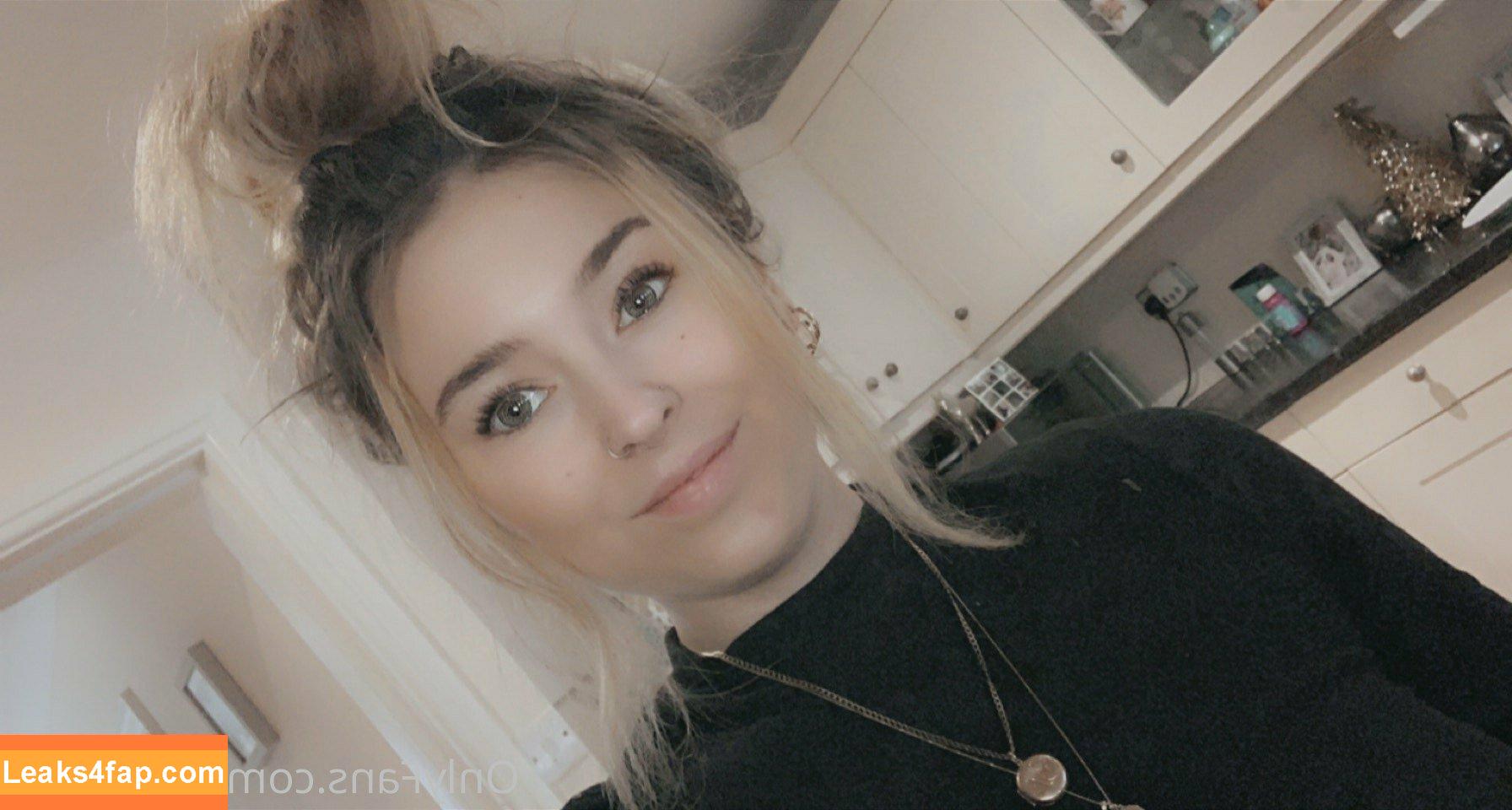 lilybabyxo /  leaked photo photo #0029