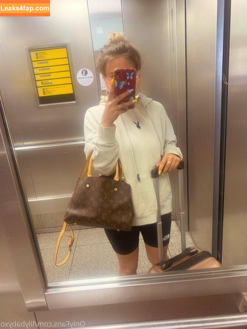 lilybabyxo /  leaked photo photo #0398