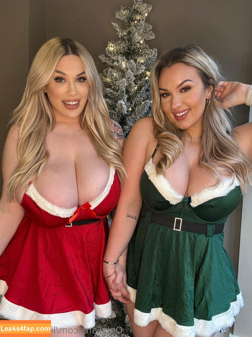 lilybigboobs /  leaked photo photo #0344