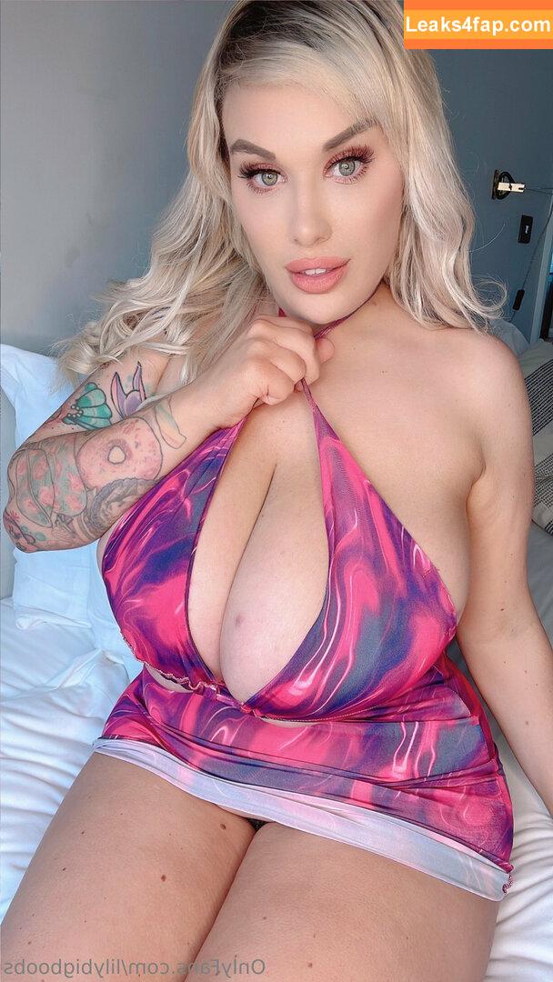 lilybigboobs /  leaked photo photo #0436