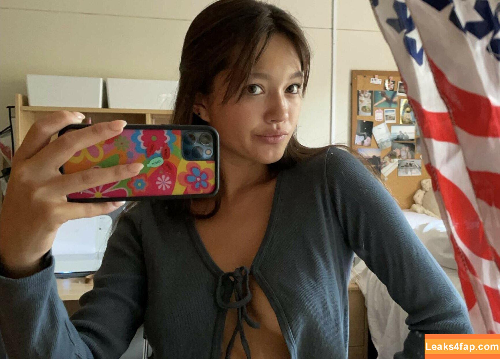 Lilychee /  leaked photo photo #0017