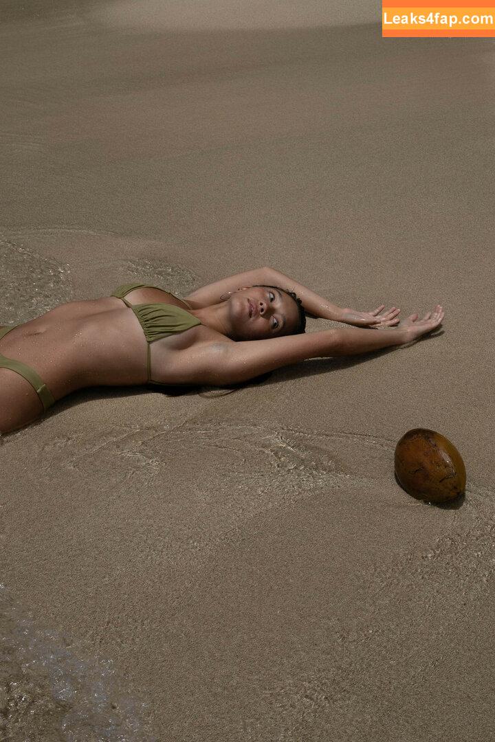 Lilychee /  leaked photo photo #0044