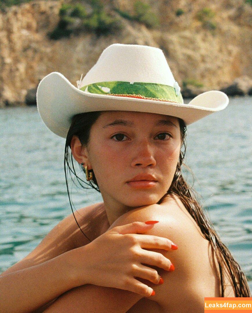 Lilychee /  leaked photo photo #0075