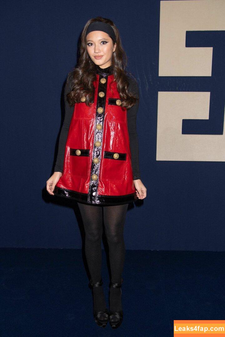 Lilychee /  leaked photo photo #0189