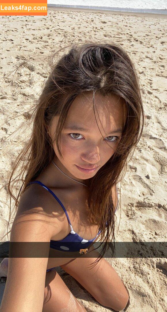 Lilychee /  leaked photo photo #0357