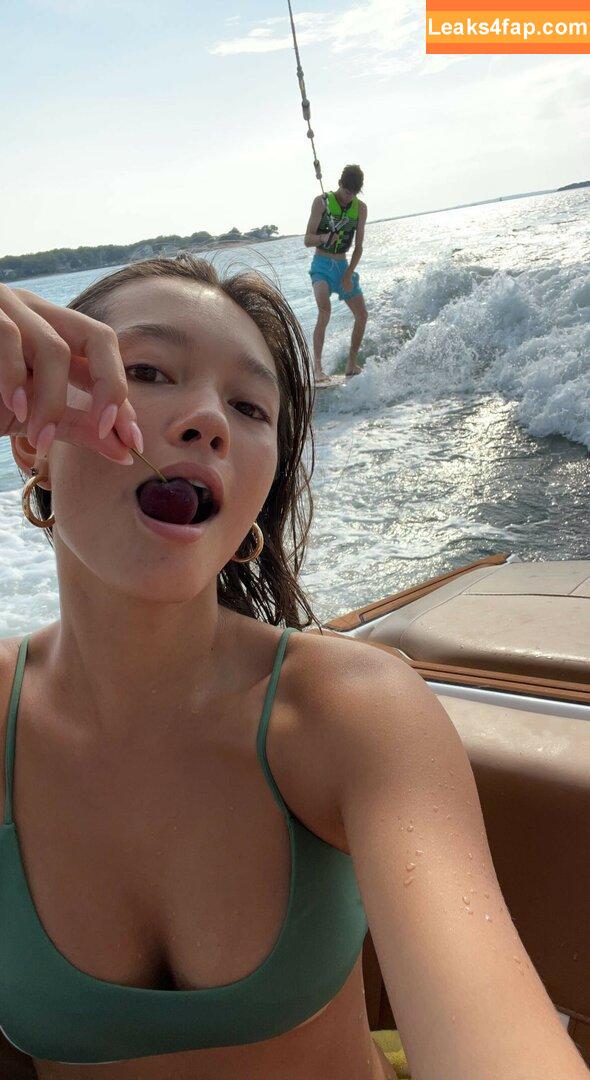 Lilychee /  leaked photo photo #0375