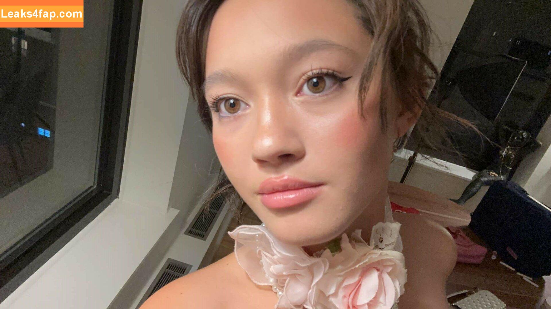 Lilychee /  leaked photo photo #0541