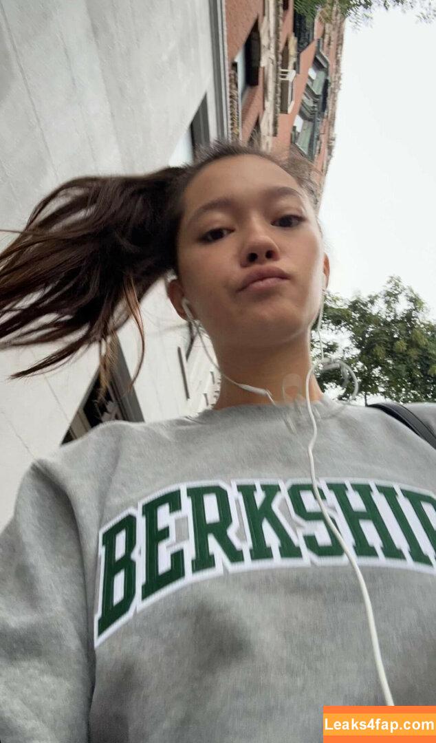 Lilychee /  leaked photo photo #0557