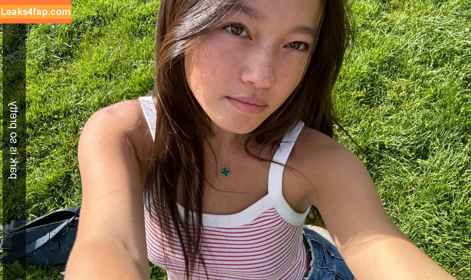 Lilychee /  leaked photo photo #1055