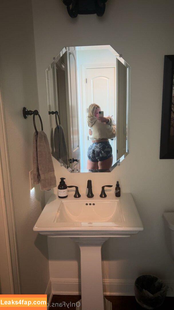 lilyhazexx /  leaked photo photo #0065