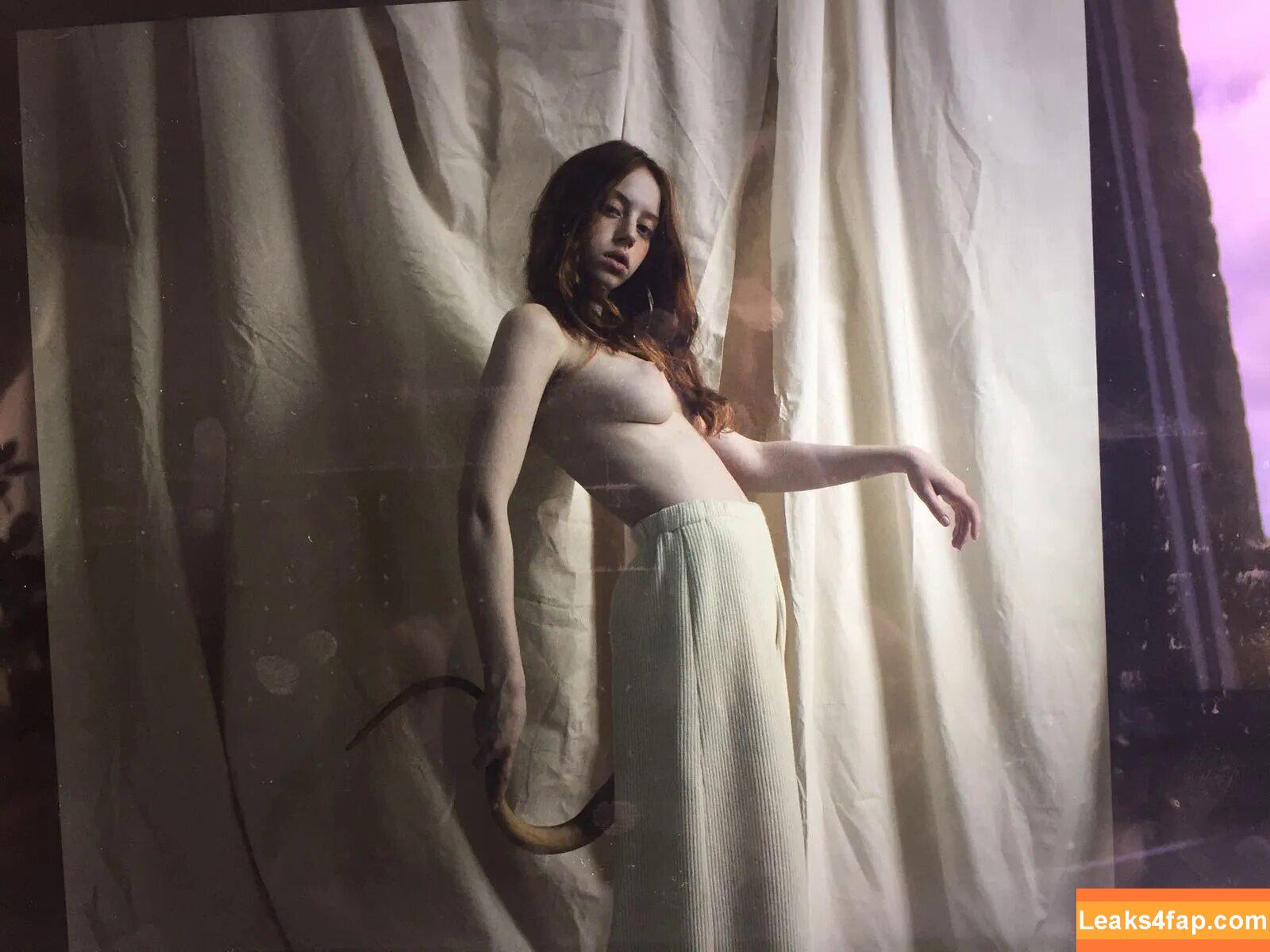 Lilymark / lilyingenewmark / lilylouofficial leaked photo photo #0014