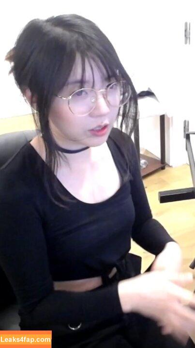 LilyPichu / onlysaber leaked photo photo #0017