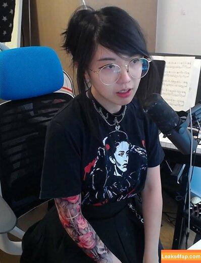 LilyPichu / onlysaber leaked photo photo #0046