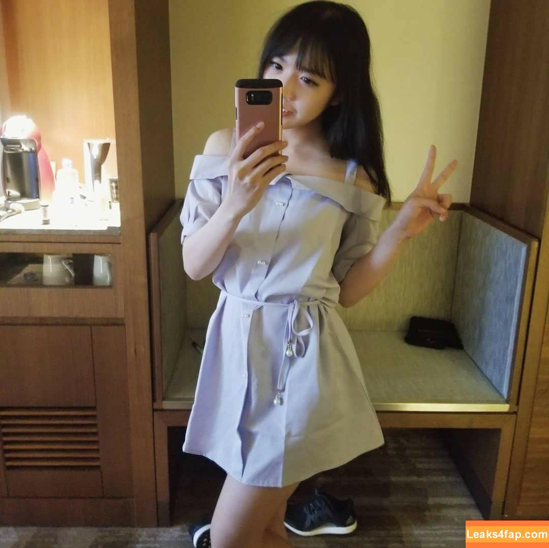 LilyPichu / onlysaber слитое фото фото #0054