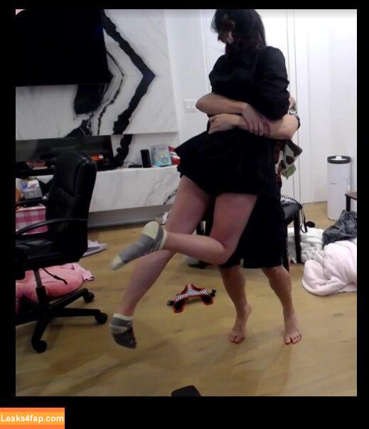 LilyPichu / onlysaber leaked photo photo #0086