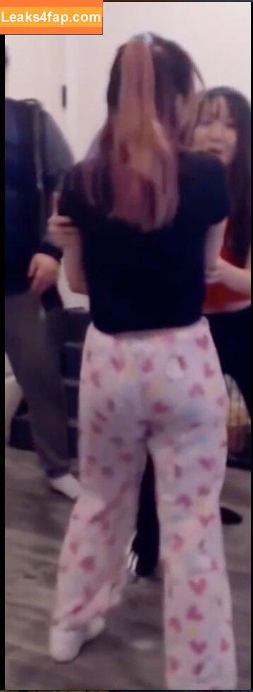 LilyPichu / onlysaber leaked photo photo #0100