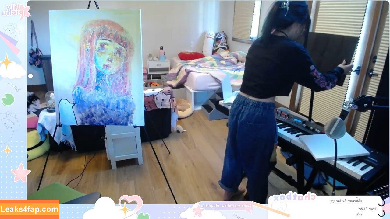 LilyPichu / onlysaber leaked photo photo #0123