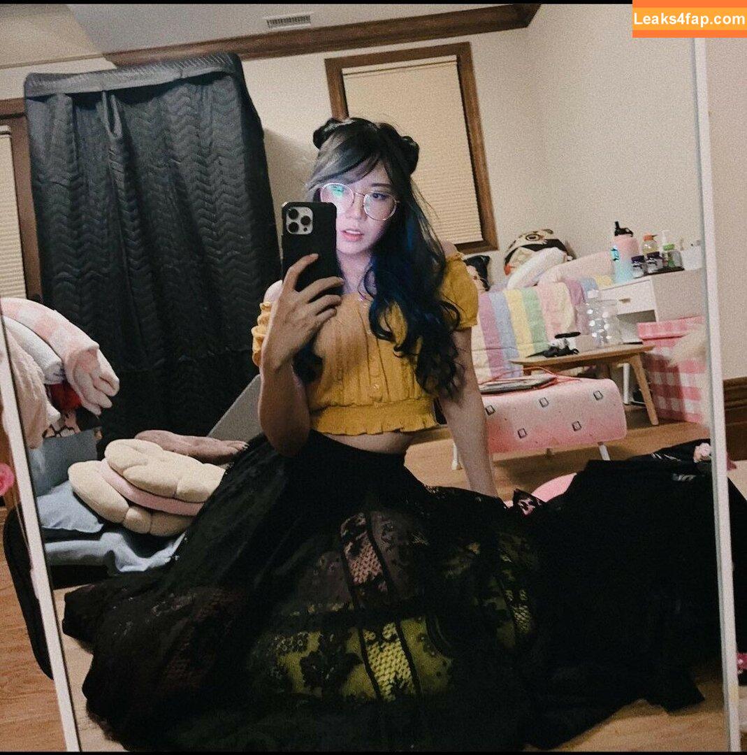 LilyPichu / onlysaber leaked photo photo #0257
