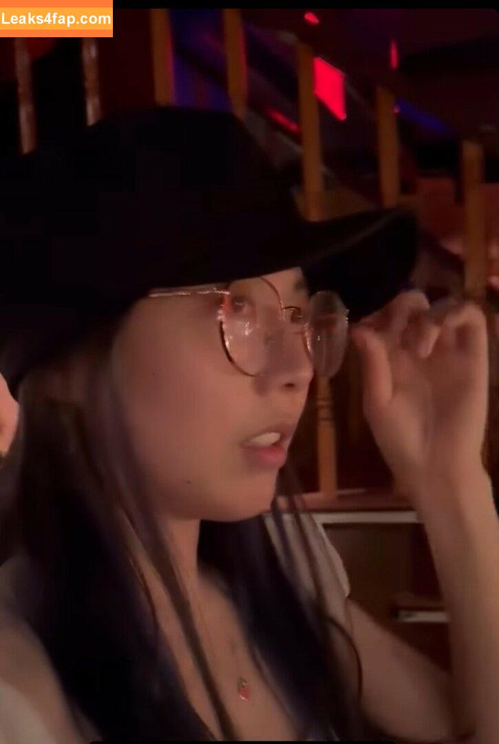 LilyPichu / onlysaber leaked photo photo #0305