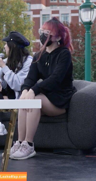 LilyPichu / onlysaber leaked photo photo #0311