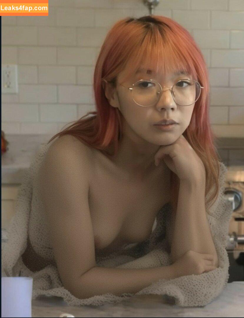 LilyPichu / onlysaber leaked photo photo #0764