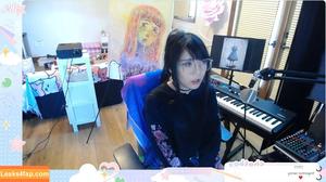 LilyPichu photo #0117