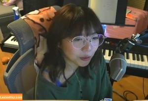 LilyPichu photo #0569