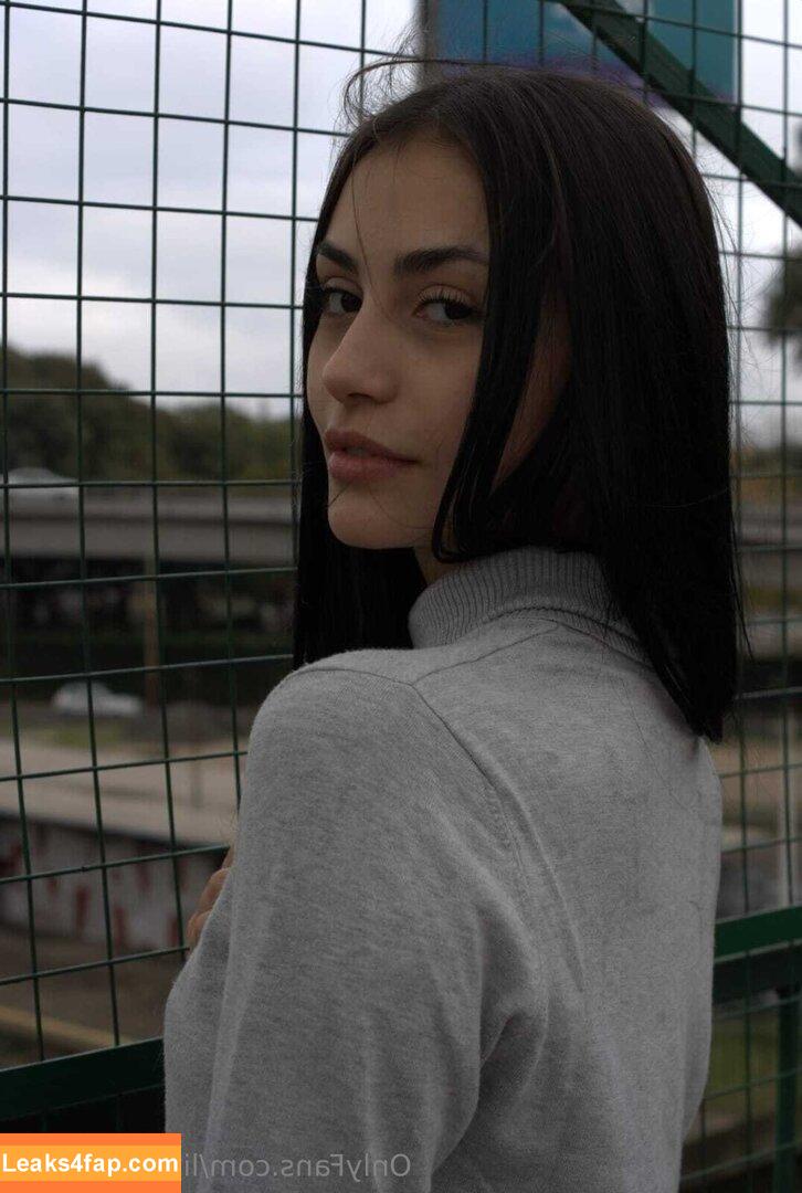 lilyrose.vibes /  leaked photo photo #0027