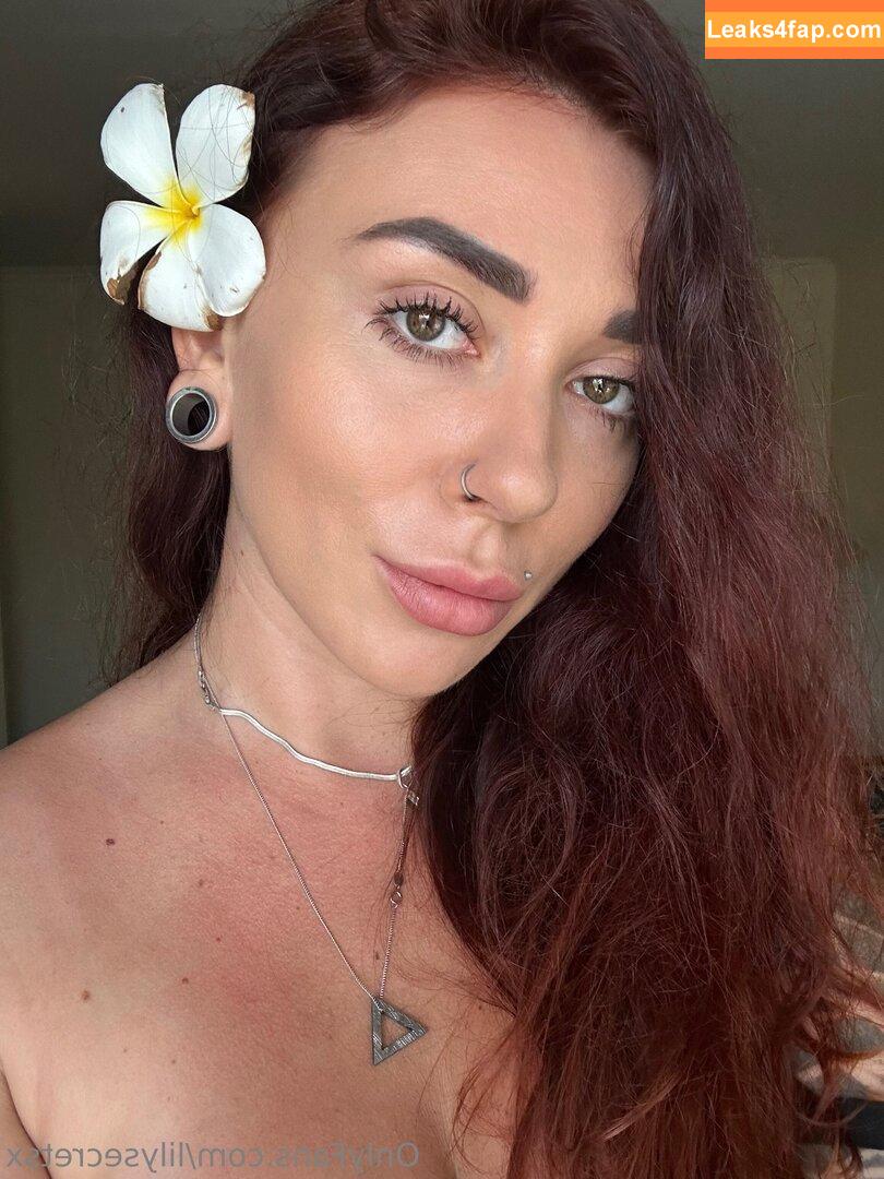 lilysecretsx / xsecretlillyx leaked photo photo #0017