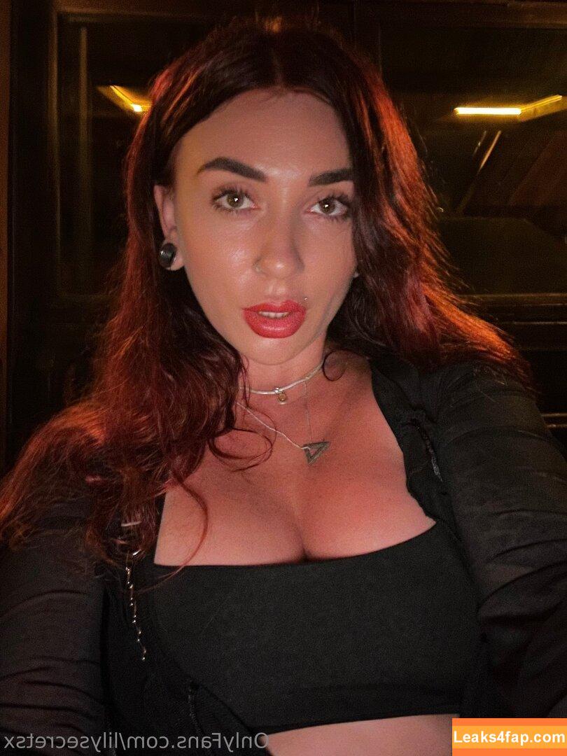 lilysecretsx / xsecretlillyx leaked photo photo #0018