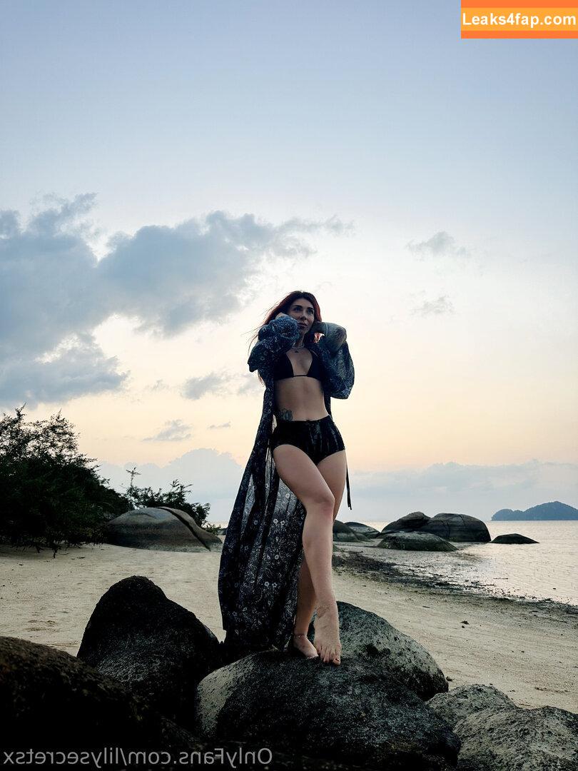lilysecretsx / xsecretlillyx leaked photo photo #0020