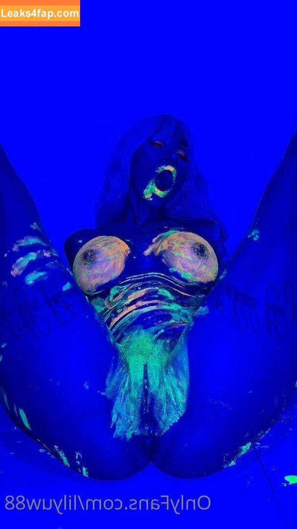 lilyuw88 / ts_lilyuw88 leaked photo photo #0133