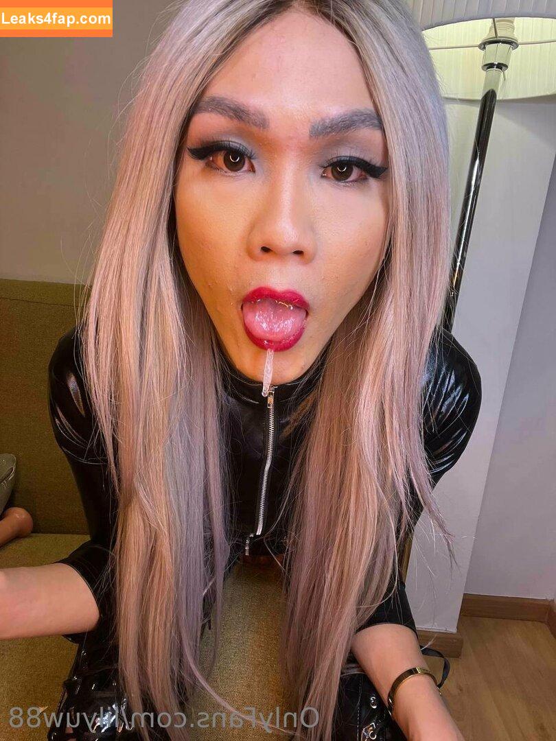 lilyuw88 / ts_lilyuw88 leaked photo photo #0736