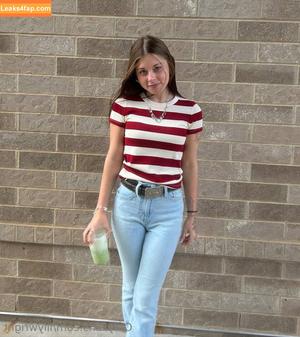lilywright photo #0120