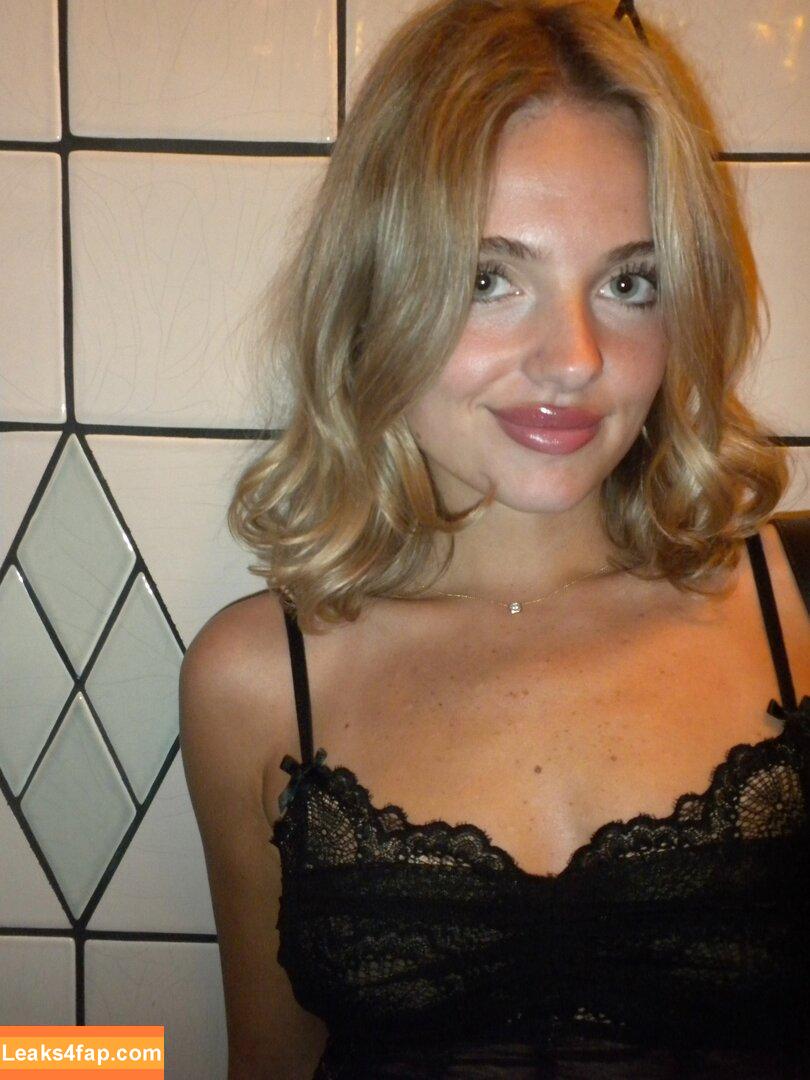 lilyy2007 / reel leaked photo photo #0009