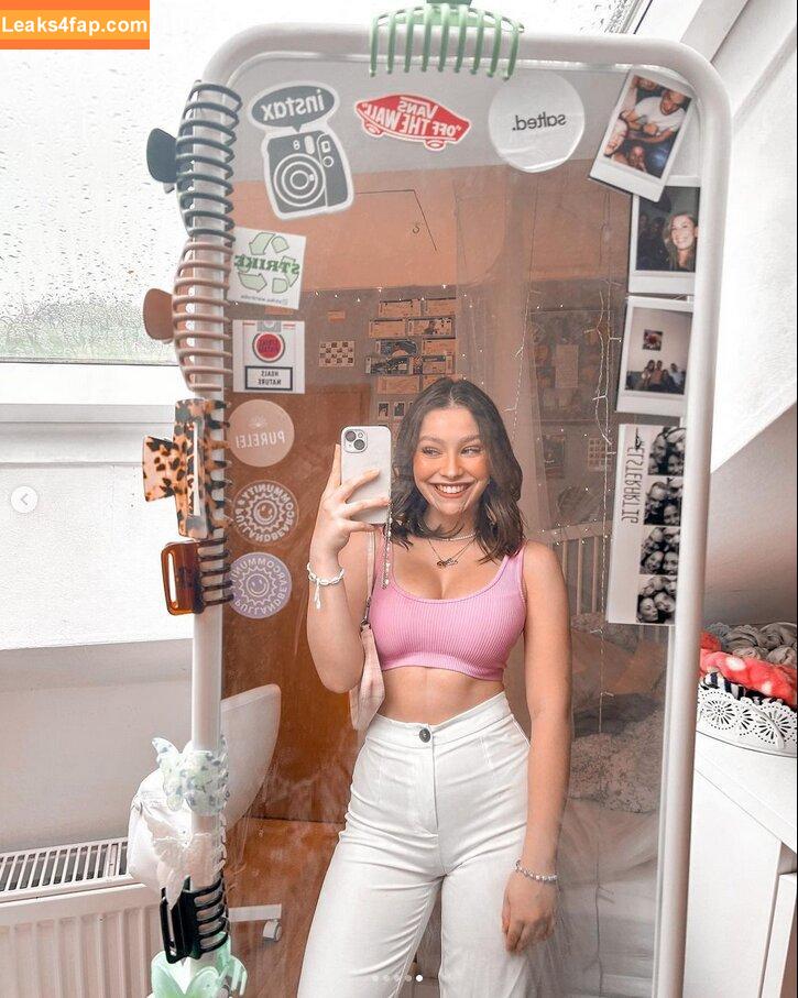 Lina Valeska / vivi_lbv leaked photo photo #0041