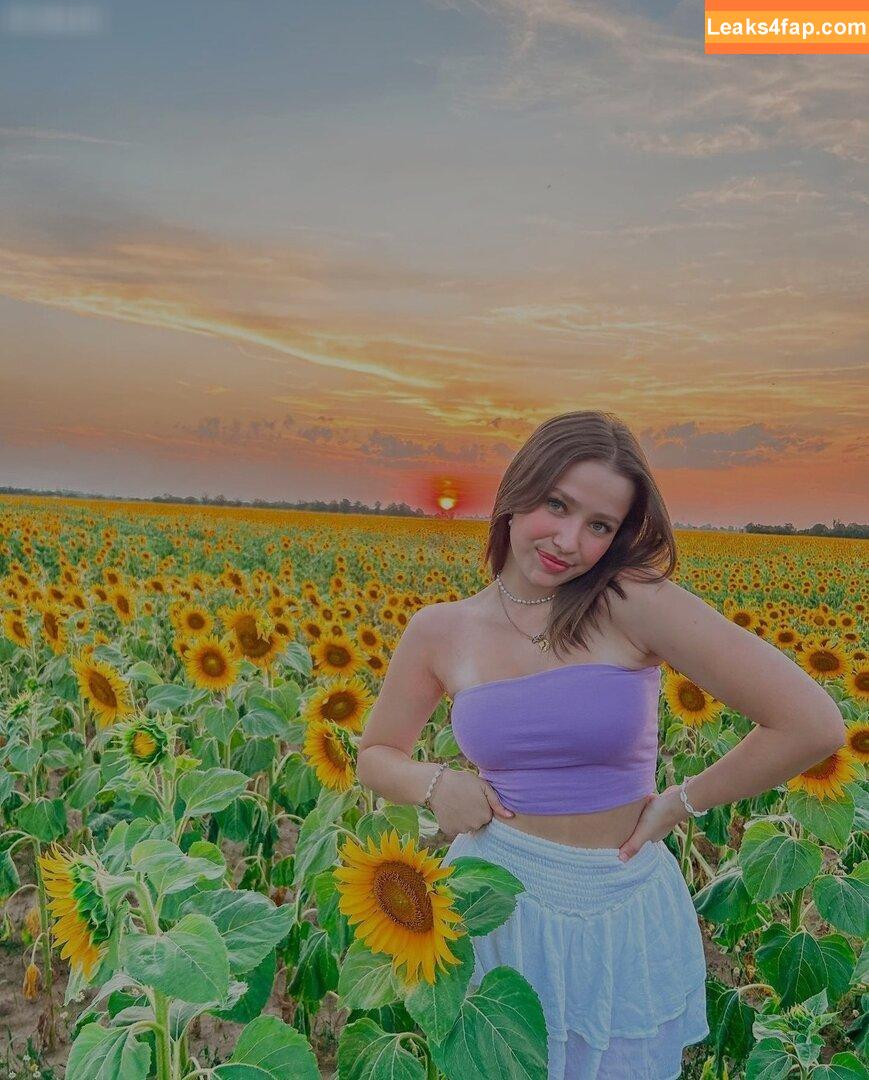 Lina Valeska / vivi_lbv leaked photo photo #0068