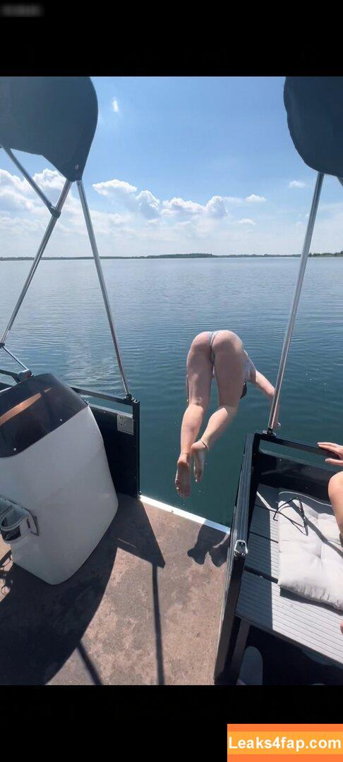 Lina Valeska / vivi_lbv leaked photo photo #0080