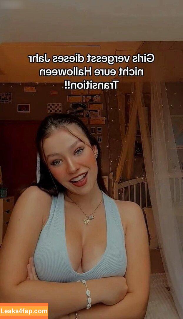 Lina Valeska / vivi_lbv leaked photo photo #0097