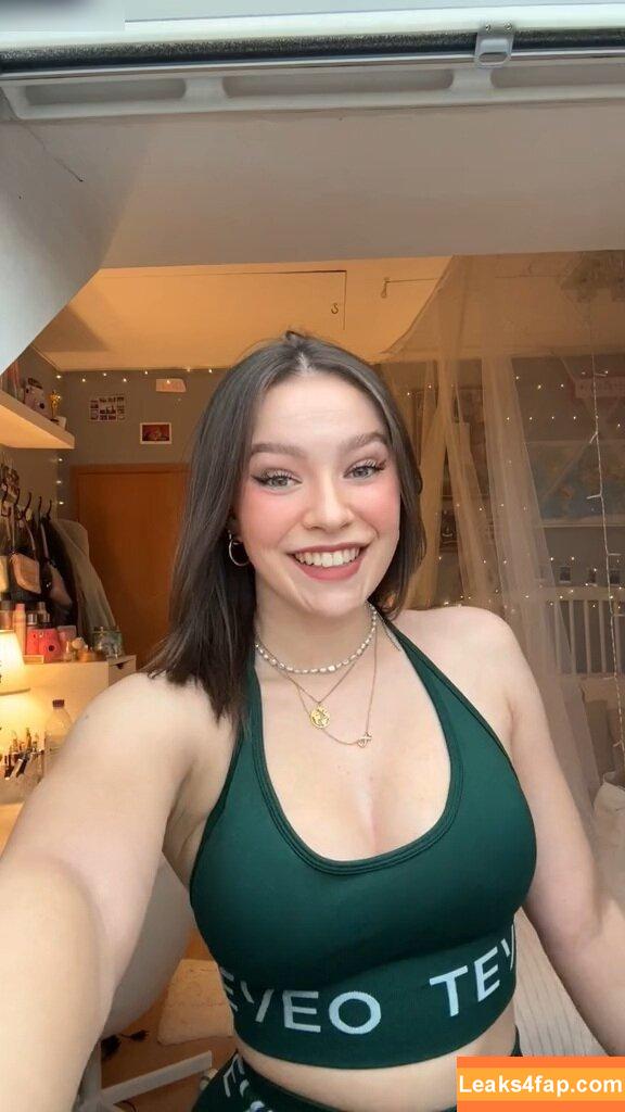 Lina Valeska / vivi_lbv leaked photo photo #0143