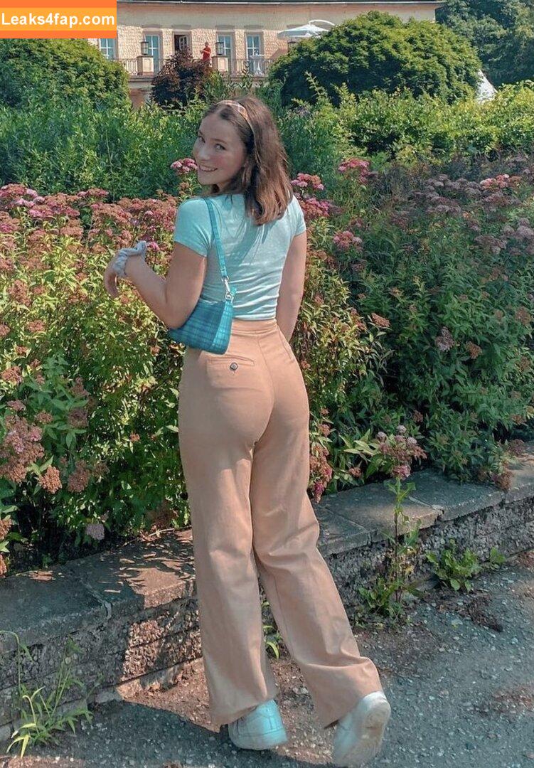 Lina Valeska / vivi_lbv leaked photo photo #0179