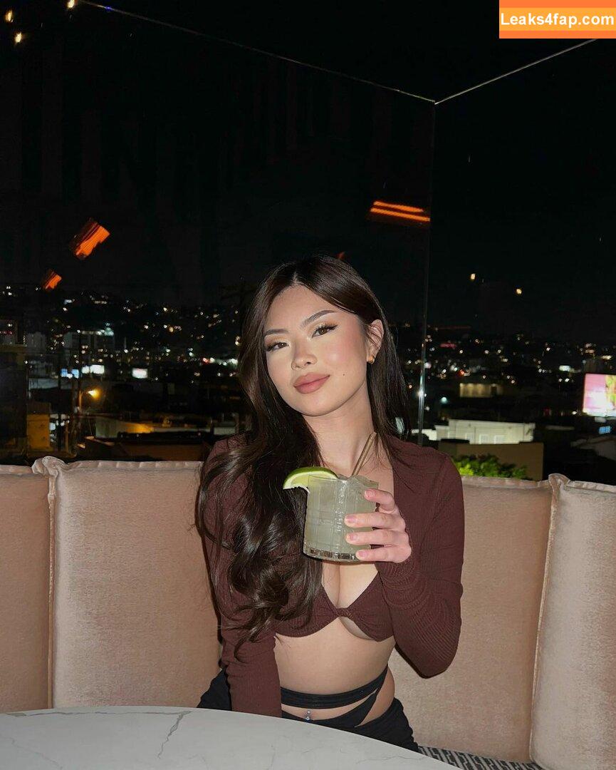 linawinaly / linaalovee7 leaked photo photo #0051