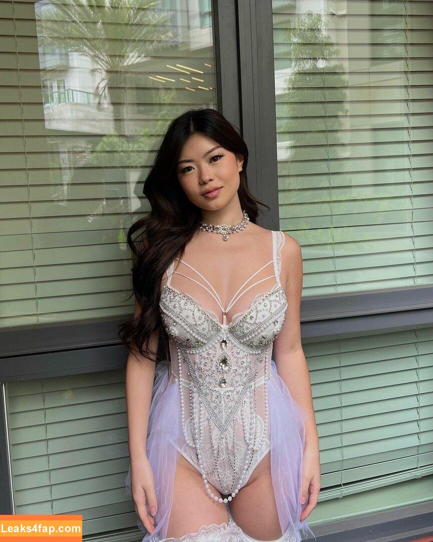 linawinaly / linaalovee7 leaked photo photo #0062